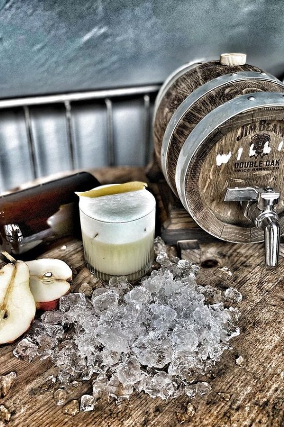 Barrel Aged Williams Sour